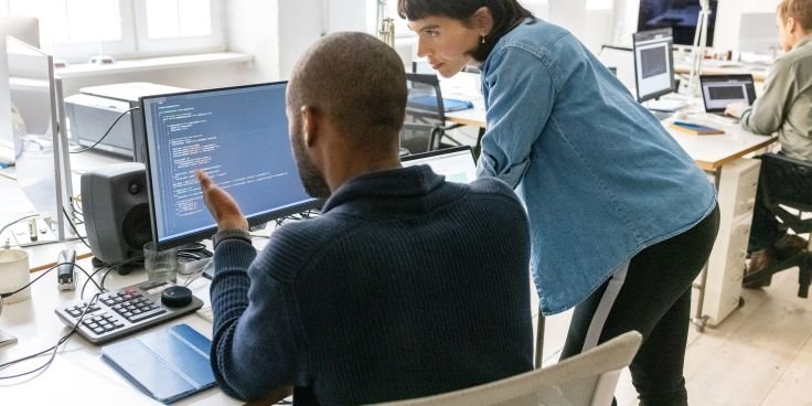 The Art of Drawing Readers In: Your attractive post title goes here leadspace-article